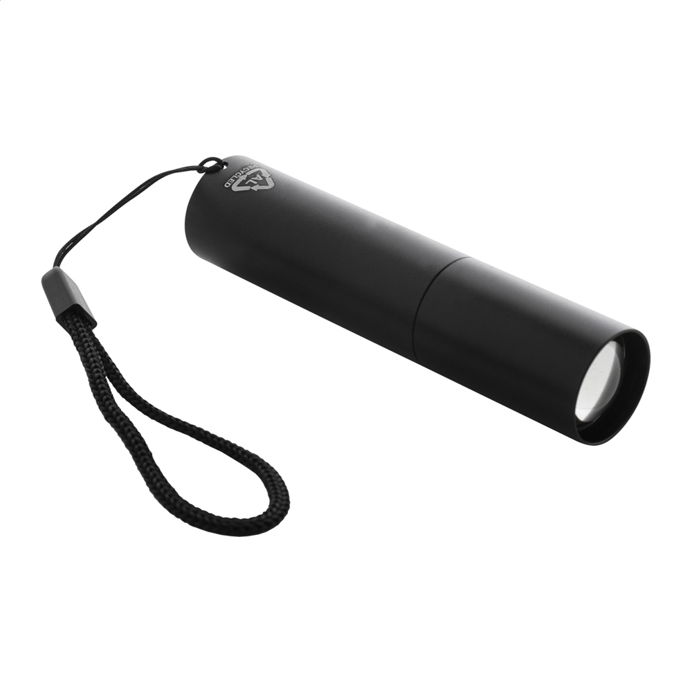 Chargelight Tone - wiederaufladbare Taschenlampe aus recyceltem Aluminium - schwarz